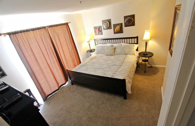 Shore to Please Condo With Pool Views of Beach - Foto 13