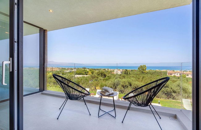 Sea View 4 Bedroom Villa With a Heated Pool - Foto 14