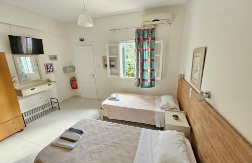 Lora Apartments & Studios with Balcony in Ipsos Corfu - Photo 32