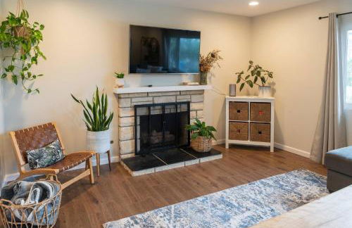 4Bd, putt putt, turf, grill, fire pit & more! - Photo 27