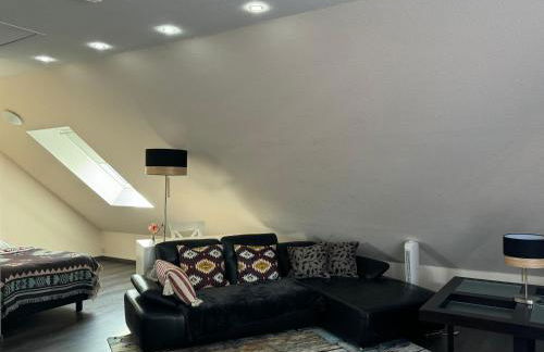 Modern House Gehrden auf 2 Etagen, Nice Garten, Barbecue, Contactless Check-in, free parking - Foto 81