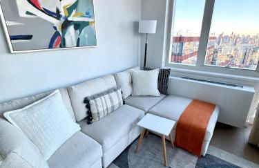 Luxury 2 bedrooms 2 bathrooms Corner Apartment Breathtaking City Views Modern Retreat - Foto 3