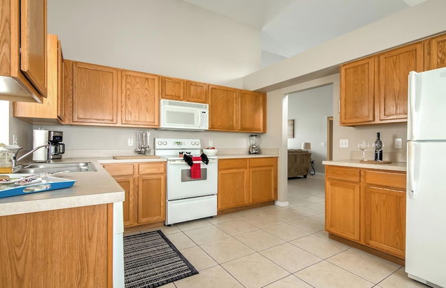 Amanda's Cozy Clear Creek Vacation Home - Photo 7