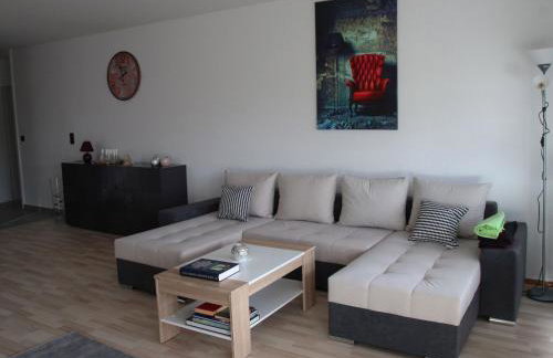 Apartment Wunderschön Wohnen in Weinheim by Interhome - Photo 5