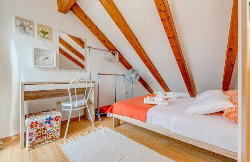 Rustic Villa Florice with a pool - Photo 54