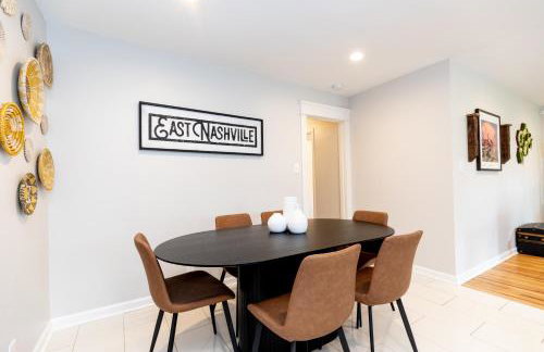 NEW Casa Azul - 2 king Beds Yard HOT TUB! - Foto 13