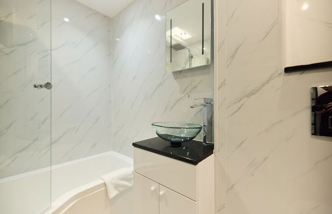 The Kingswood Place - Modern 2bdr With Terrace - Foto 17