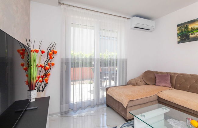 Modern Apartment With Terrace and Private Parking Krk - Foto 6