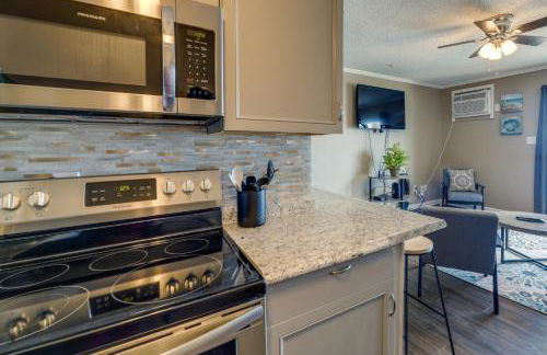 North Topsail Beach Vacation Rental with Balcony! - Foto 13