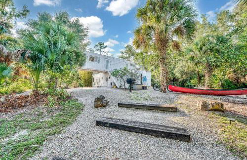 Upcycled Shipping Containers Transformed into a Glamping Home for a Unique Florida Vacation - Foto 75