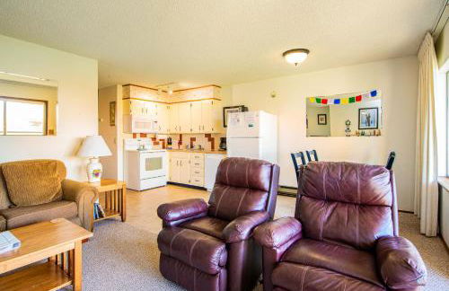 Top Floor Condo right on the Beach - Foto 12