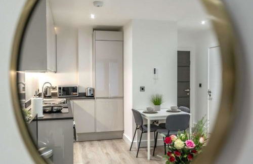 Modern 1-Bed Apart in Central Solihull near NEC - Foto 39