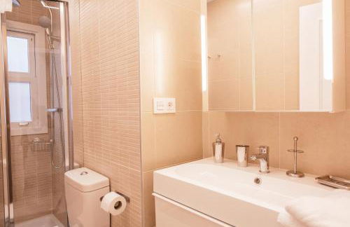 The Lucky Flats - Belando Quintana - Photo 18