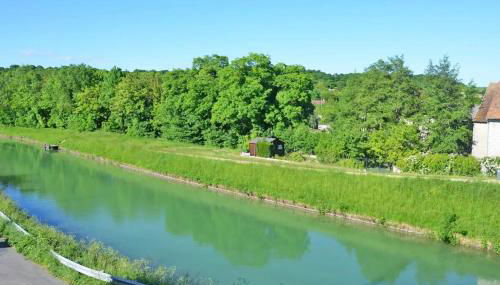 Fil de l'eau Grand T2 rénové - Commerces à pied - Foto 5