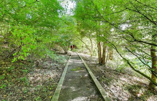 Spacious Woodbury Home with Pool and Hot Tub! - Foto 42