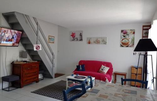 Charmante Maison Bord de Mer avec Piscine et Tennis 5-P - Foto 3