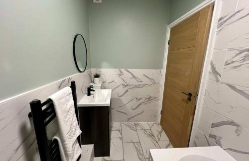 3 The Royal Serviced Apartments, Harwich -Ground Floor-Parking -Wifi - Foto 11