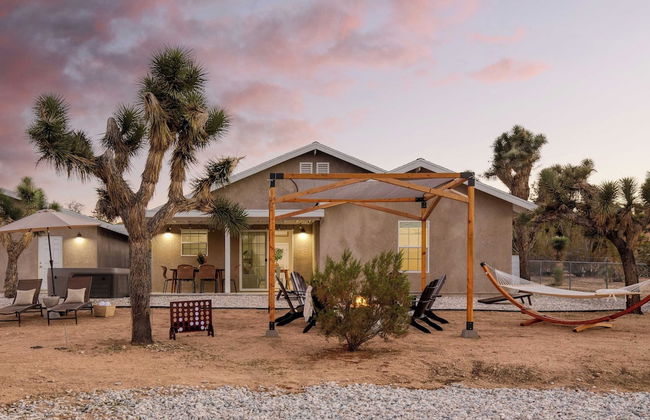 Chuckwalla by Avantstay Joshua Tree Haven w/ Hot Tub & Modern Interior - Foto 2