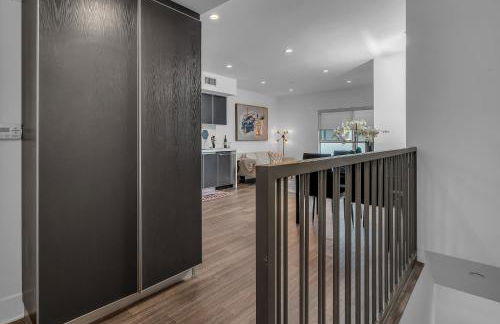 Amazing, Spacious Unit, Heart LA - Photo 13