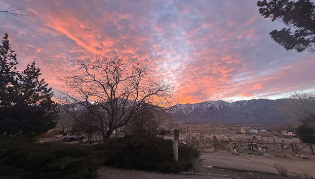 The Palisades Lodge of Big Pine - Foto 5, Vistas a la montaña