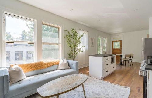 Stay Portland - NW 23rd - 1BR - Best Location - Historic Beauty - Foto 1