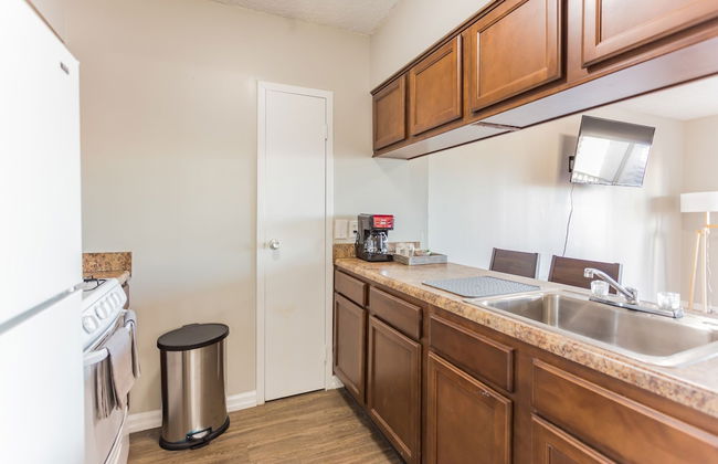 The River City Flats - Photo 78