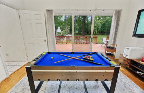 DC Luxury Retreat in Forest Spacious Full of Fun - Foto 12