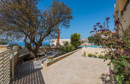 Νikolaos Villa with Private Pool, Playground & BBQ - Foto 7