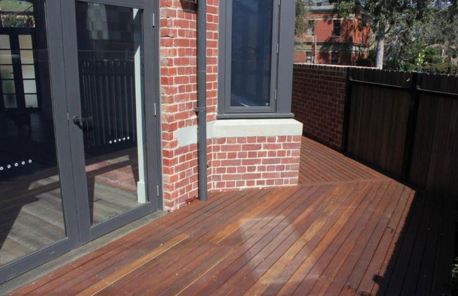 Peaceful 3 BDR in the Heart of Carlton - Photo 5