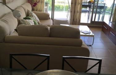 Stylish & cosy 3 bed apartment! - Photo 25