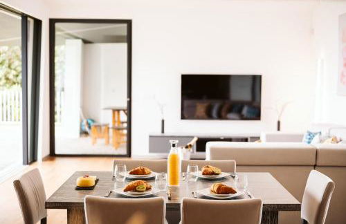 Vila Aguarelas with pool by Stay Madeira Island - Foto 14