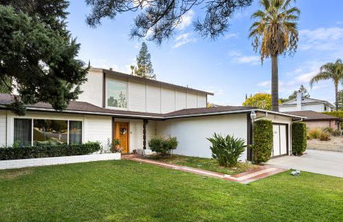 Adorable 4 bedroom home with Pool & more - Foto 20