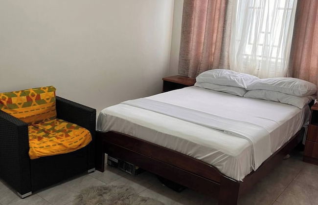 Serene Oasis in East Legon Hills - Chic 2 Bedroom Retreat - Photo 3