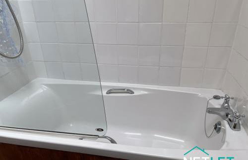 Ty Bedwen - Cosy Rural Retreat in St Davids - Photo 17