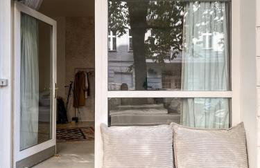 Loft-style design apartment in the heart of Berlin - Photo 11