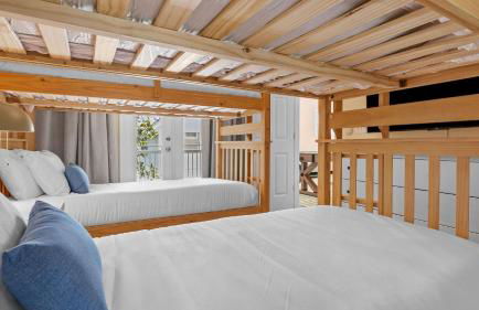 Steps to Beach! Arcade Game Room, Pool + Hot Tub Calico Scallop by Avantstay - Foto 66