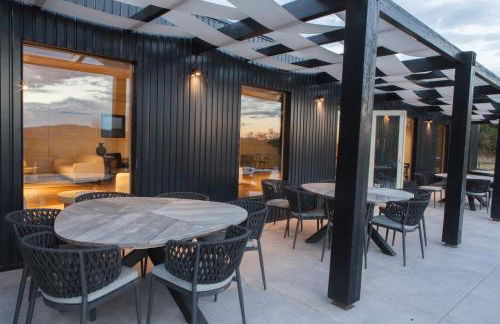 The Fox by LovelyStay - Photo 12