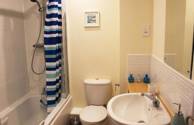 Glover Apartment - Photo 22