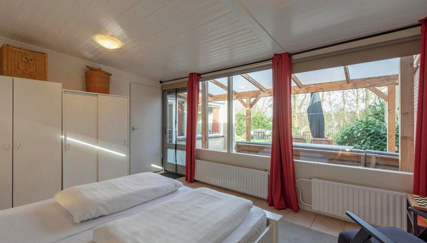 Bungalow in Sint Maartenszee Near Beach - Foto 2, Habitación