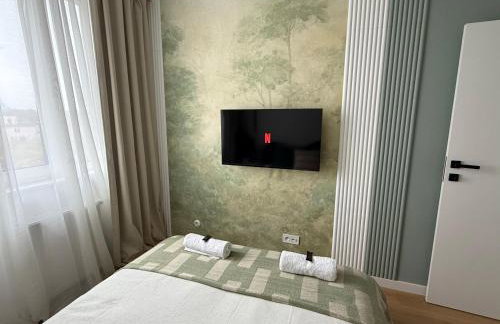 4 Seasons Apart - Foto 3