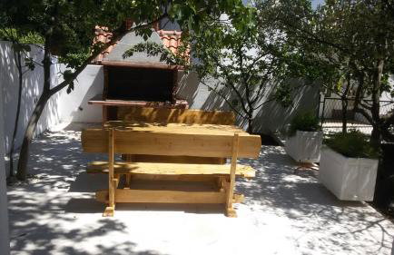 Olive Garden Apartments - Photo 12