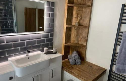 Little House - Photo 9