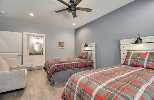 Riverfront Salesville Cabin Rental with Shared Dock! - Foto 14