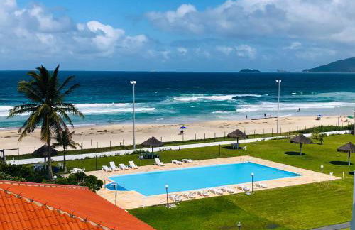 Duplex pé na areia Praia Brava - Foto 1