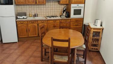 Apt capitale du Luberon appartement 3 chambres 4 lits clim - Photo 4