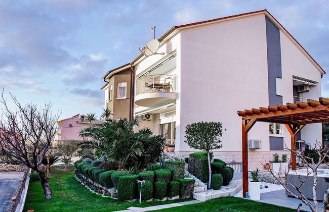 Anka - With Open Jacuzzi - R5 - Foto 21