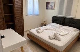 The White Villa - Photo 39