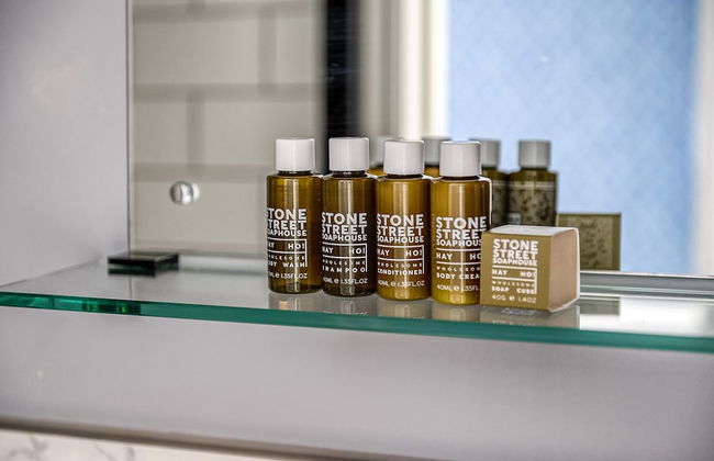 Bob W London Earl's Court -Warwick Road - Foto 79