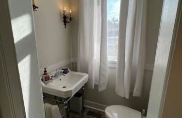 The Governor's Mansion - A Step Back in Time. - Foto 13