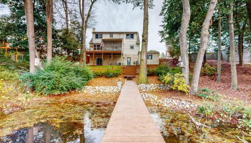 Theater Room! Waterfront Family Haven in Salisbury - Foto 2